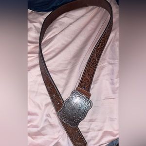 Tooled leather Ariat belt with buckle